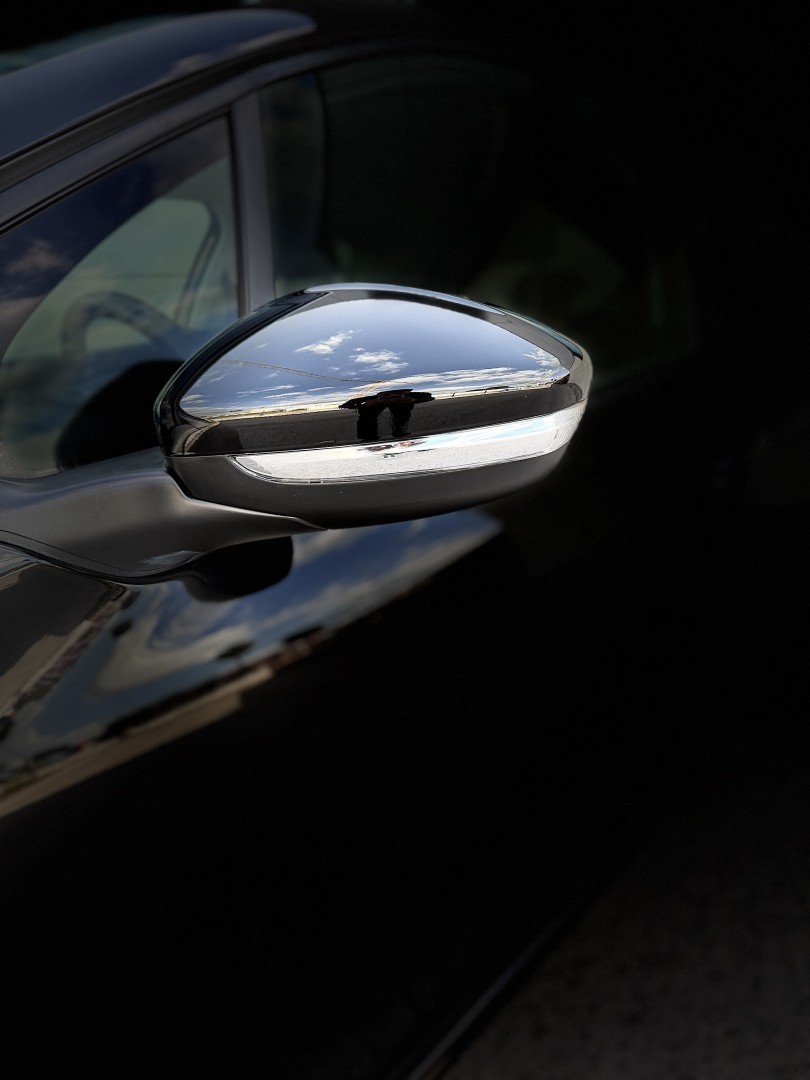 peugeot-208-2015-gasolina-1199cc