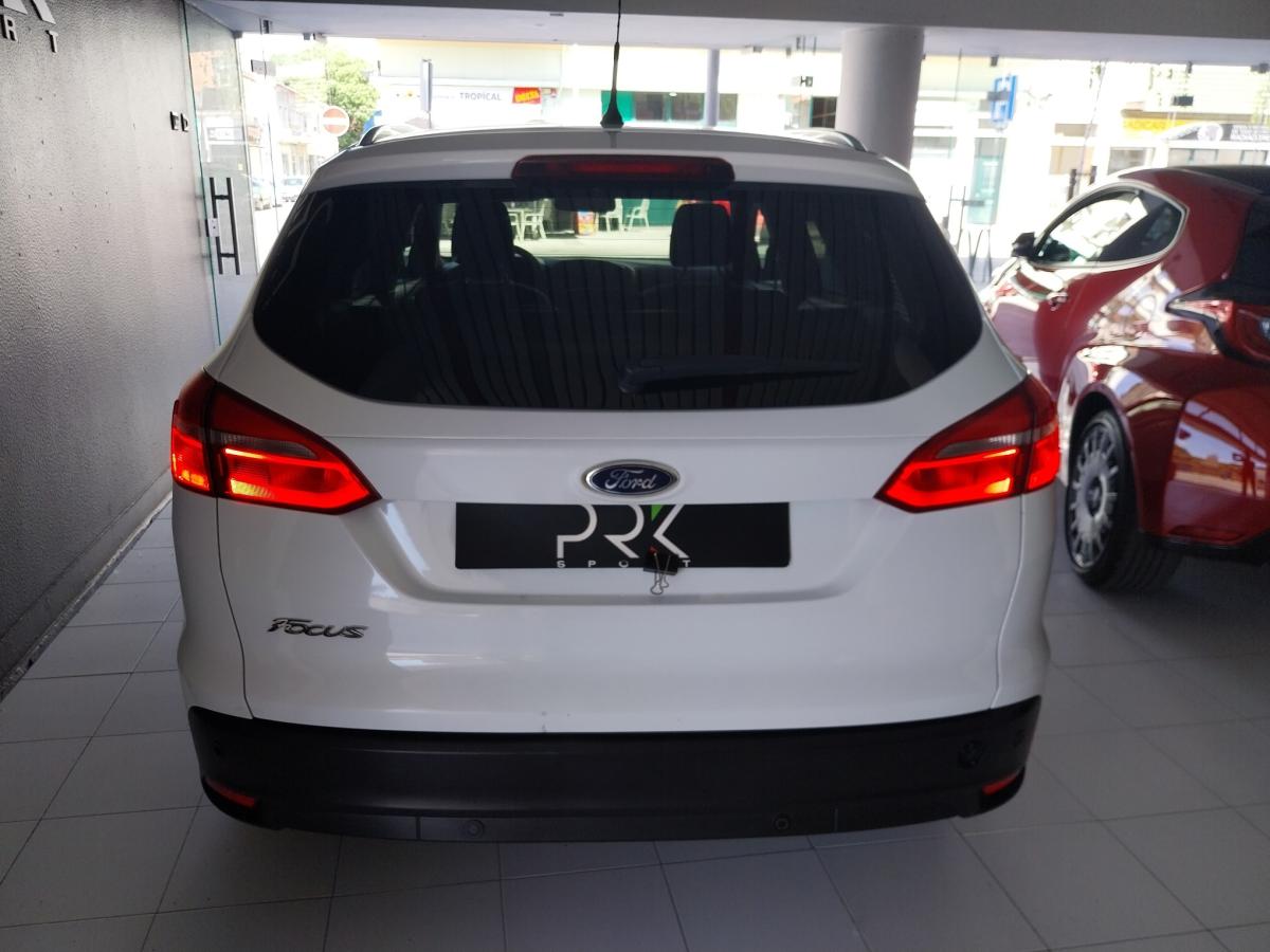 ford-focus-sw-2015-diesel-1499cc