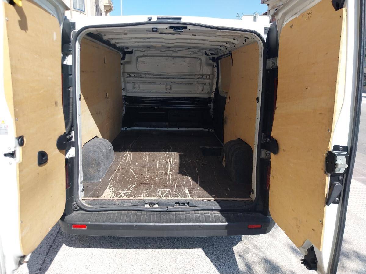 renault-trafic-2019-diesel-1598cc