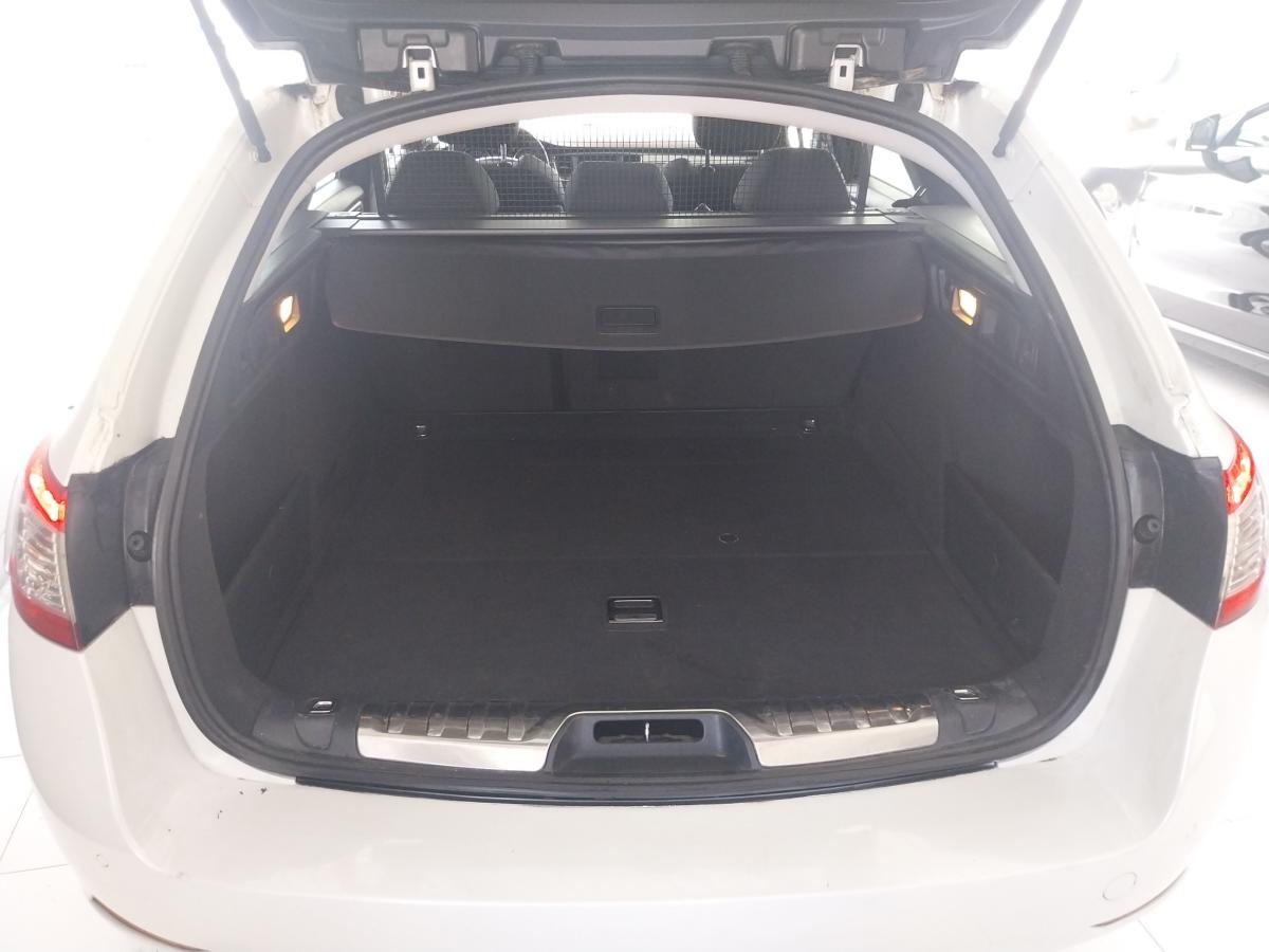 peugeot-508-sw-2012-diesel-1560cc