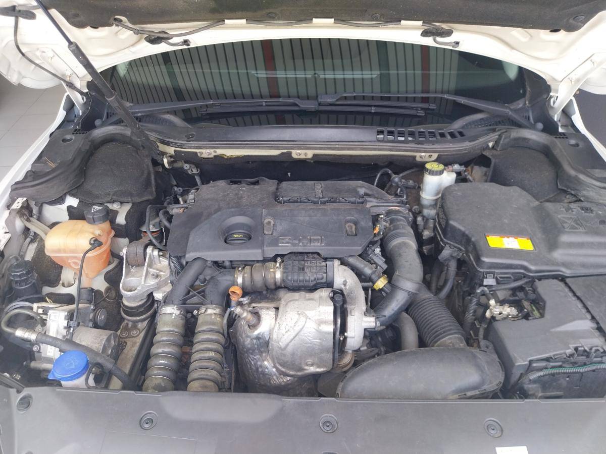peugeot-508-sw-2012-diesel-1560cc