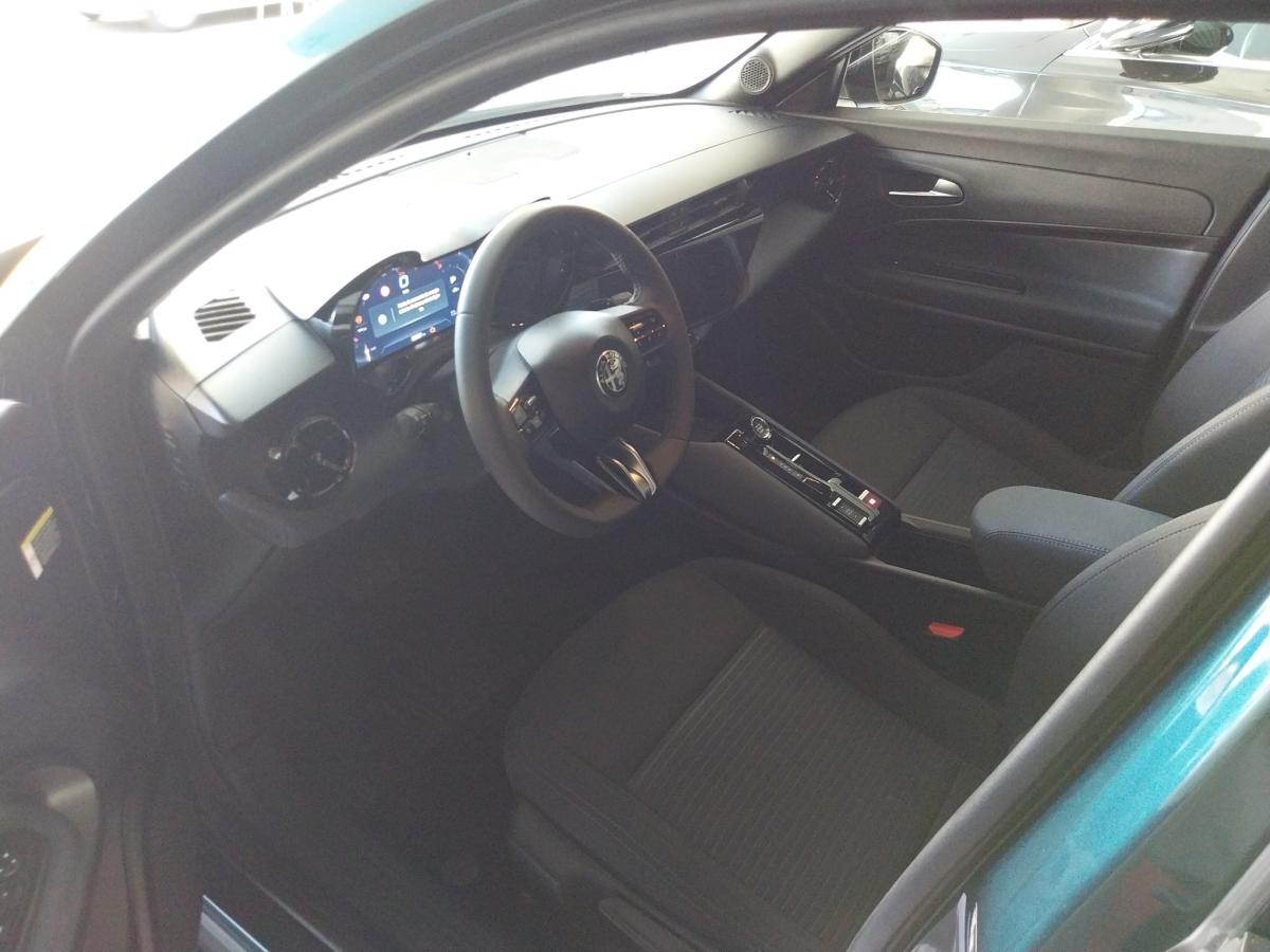 alfa-romeo-junior-2025-gasolina-1199cc