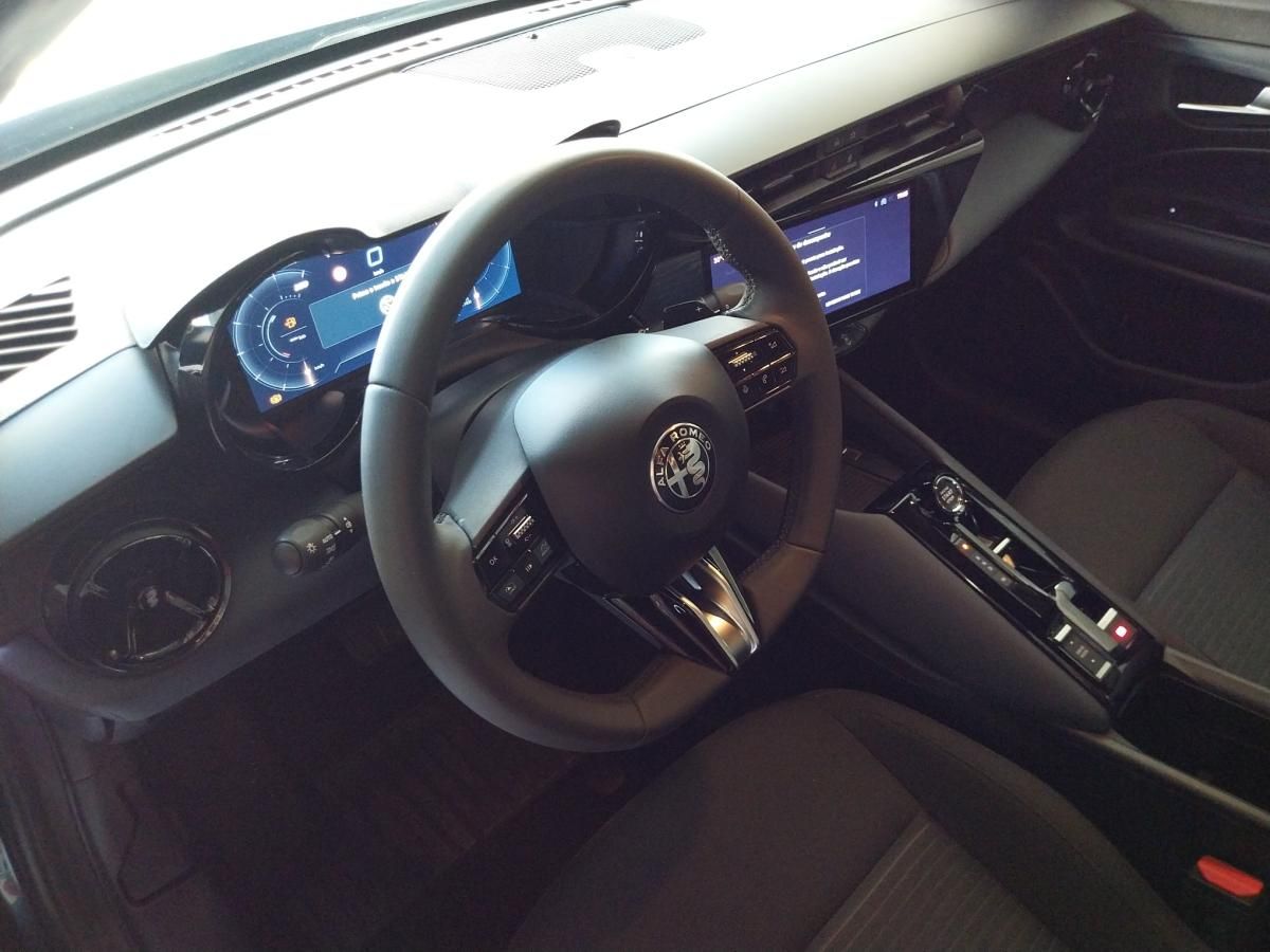 alfa-romeo-junior-2025-gasolina-1199cc