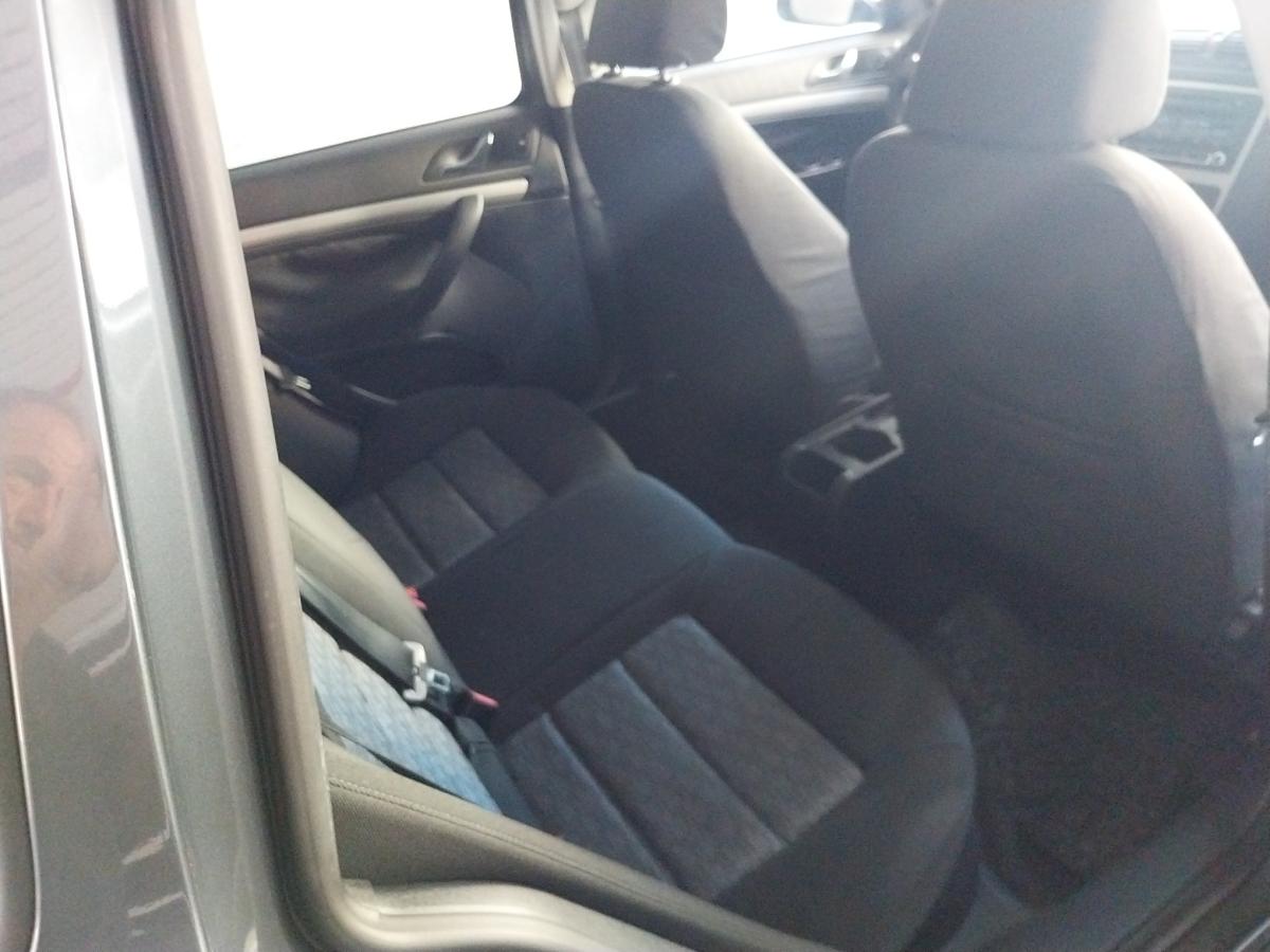 skoda-octavia-break-2011-diesel-1598cc