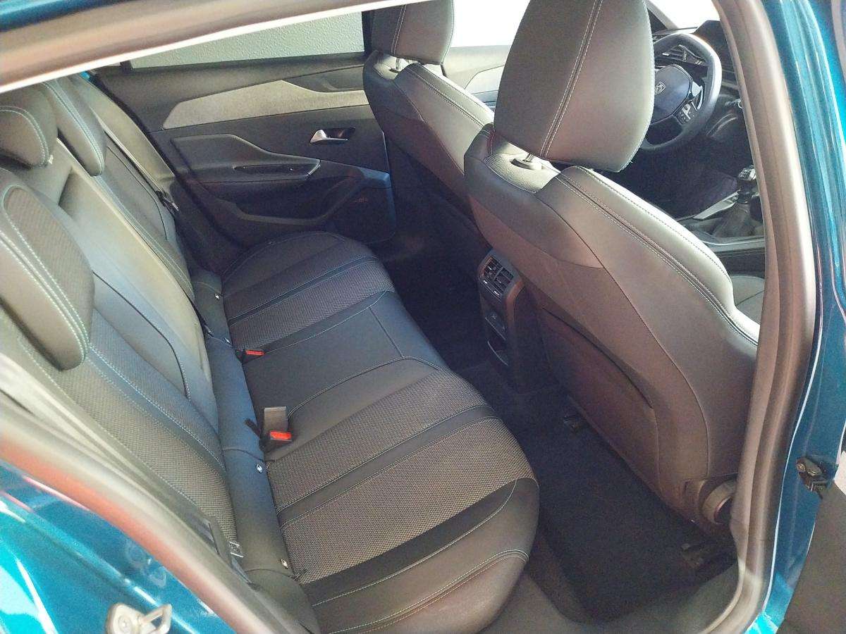 peugeot-308-2024-gasolina-1199cc