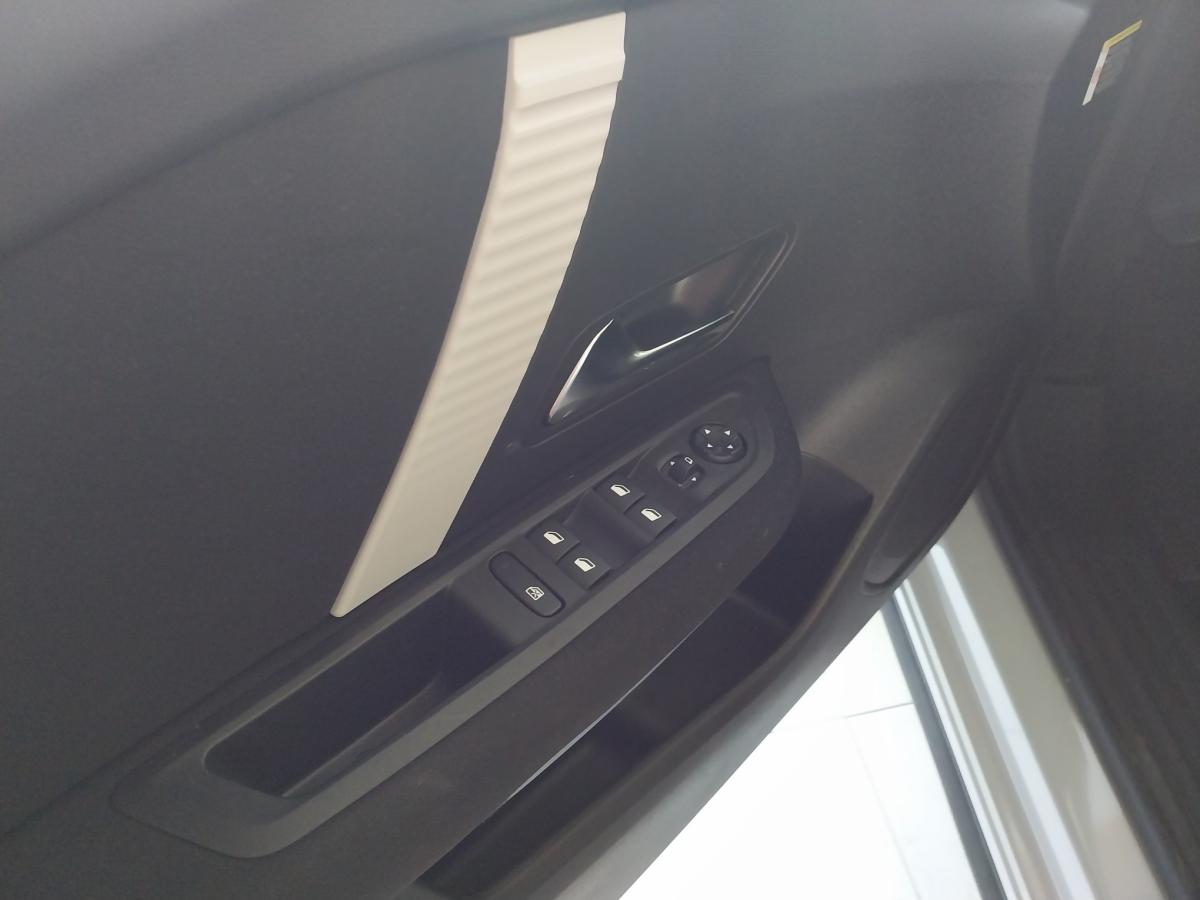 citroen-c4-2024-gasolina-1199cc