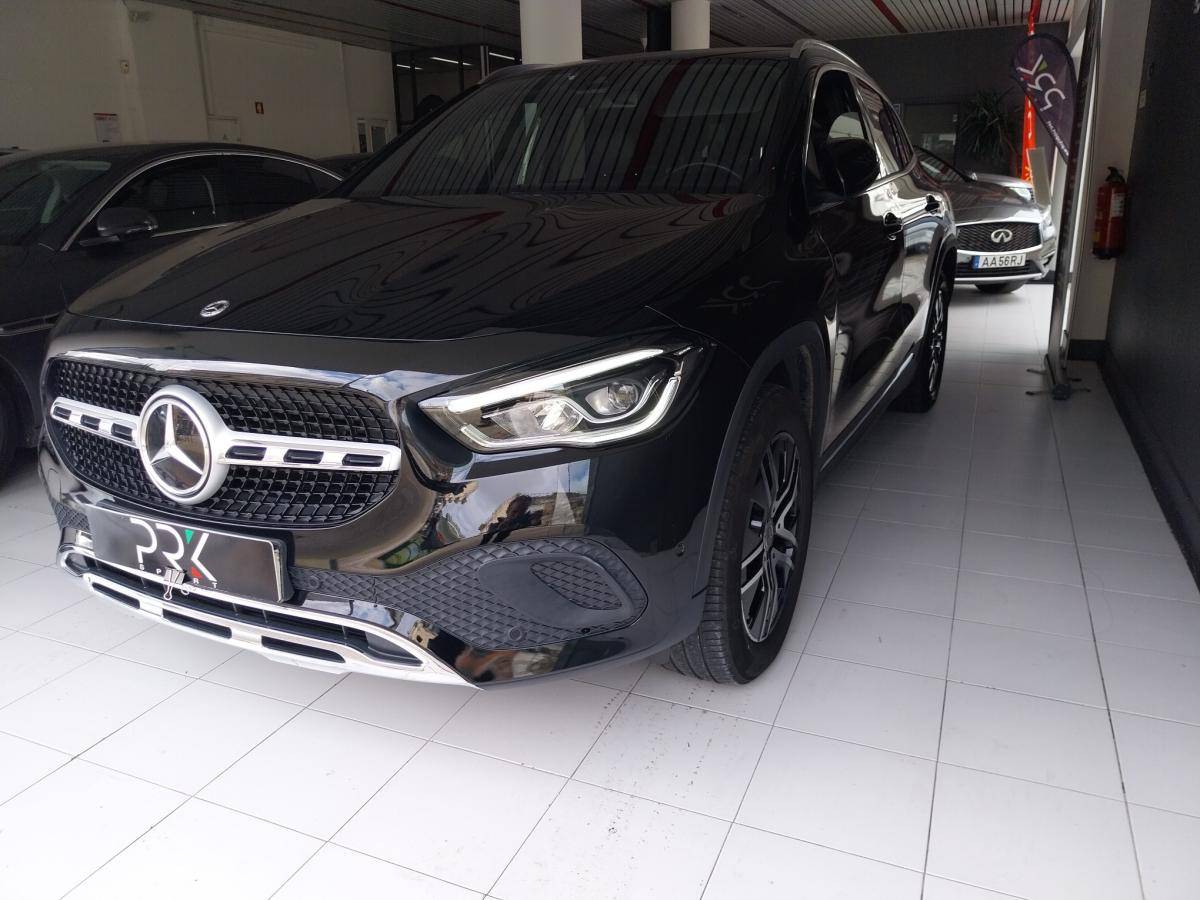 mercedes-benz-gla-2023-hibrido-a-gasolina-1332cc