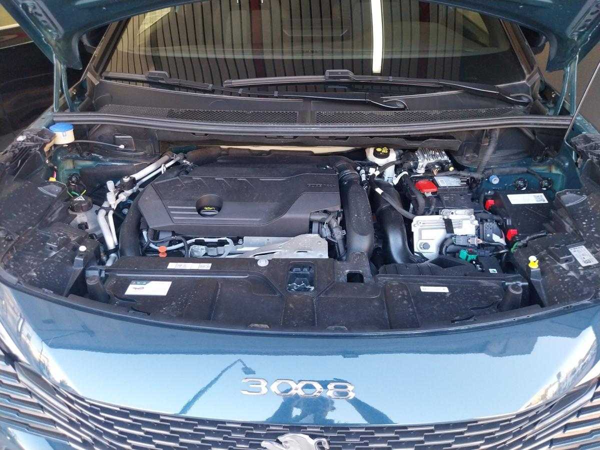 peugeot-3008-2024-hibrido-a-gasolina-1598cc