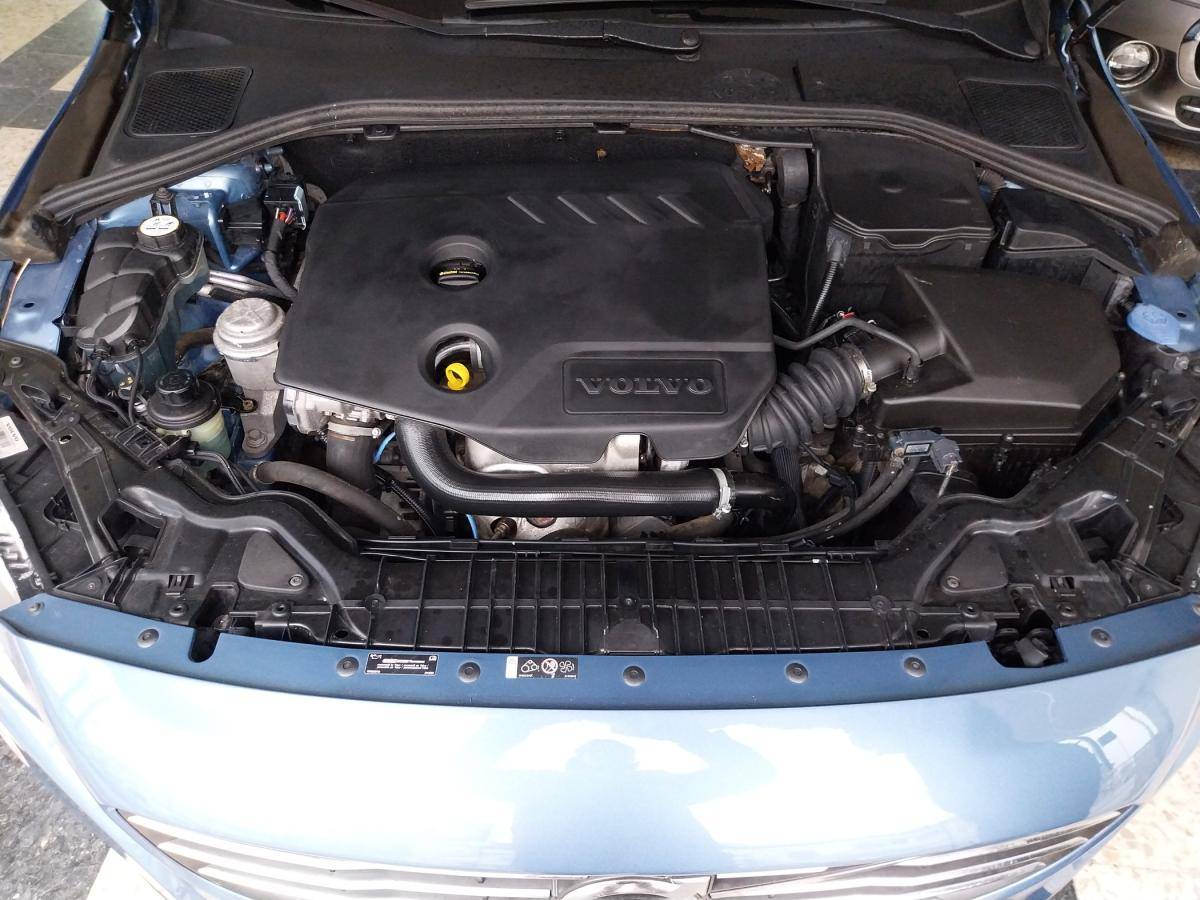 volvo-v60-2014-diesel-1560cc