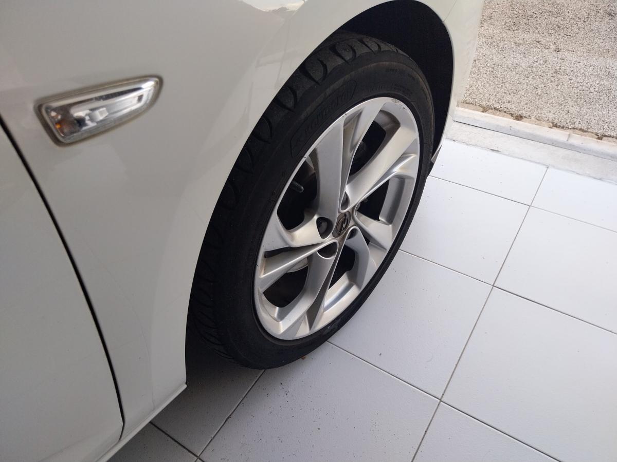 opel-astra-sport-tourer-2017-diesel-1598cc
