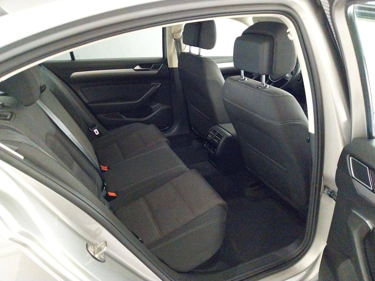 volkswagen-passat-2015-diesel-1598cc