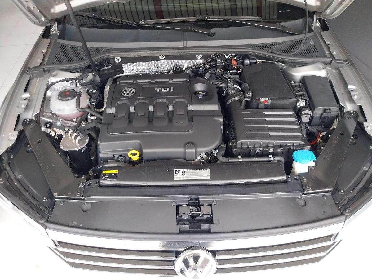 volkswagen-passat-2015-diesel-1598cc