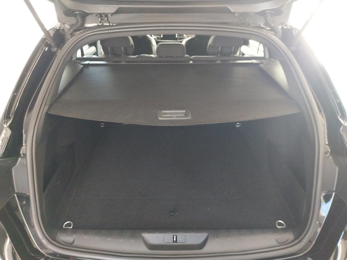 peugeot-308-sw-2017-diesel-1560cc