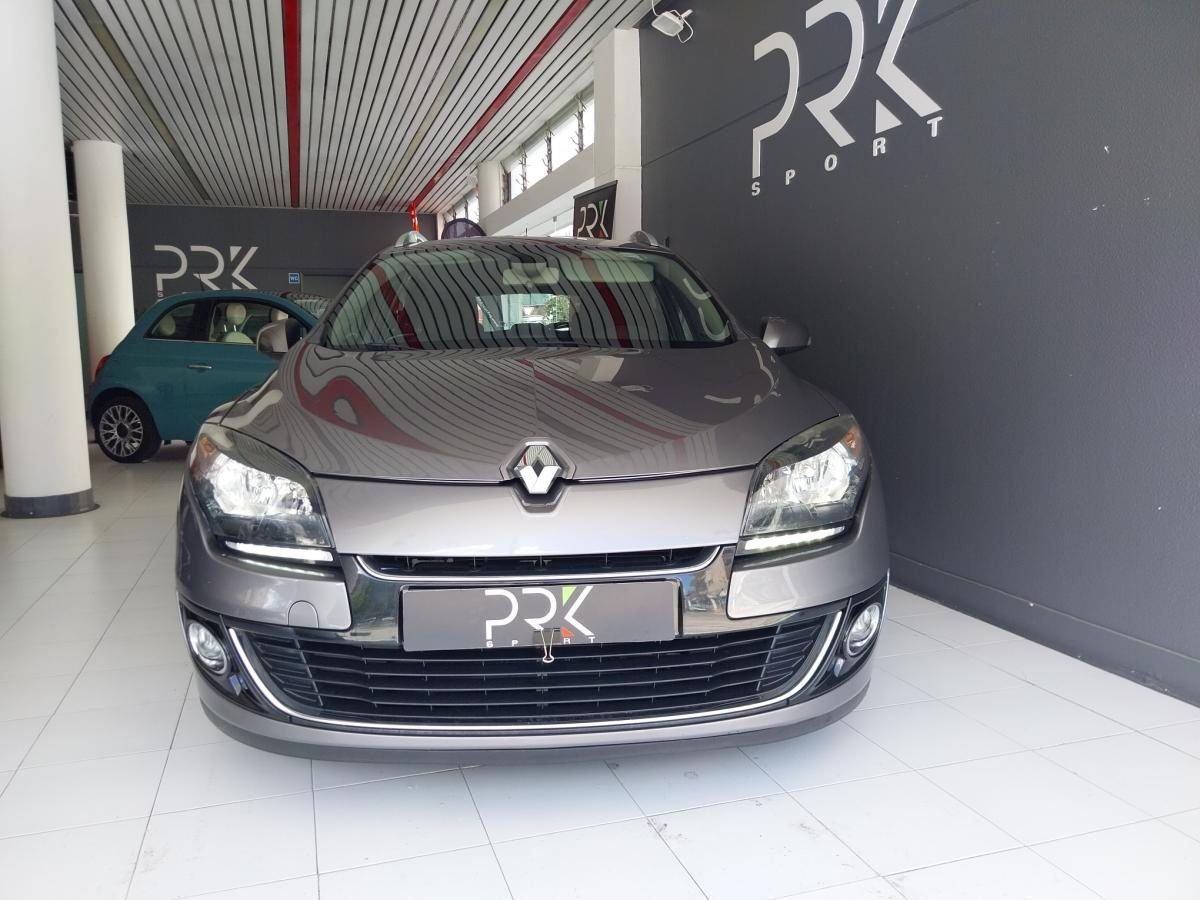 renault-megane-sport-tourer-2013-diesel-1461cc