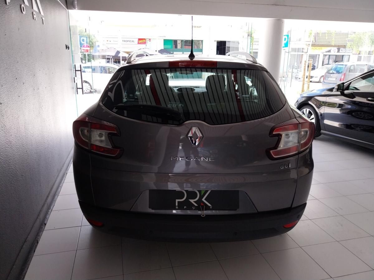 renault-megane-sport-tourer-2013-diesel-1461cc