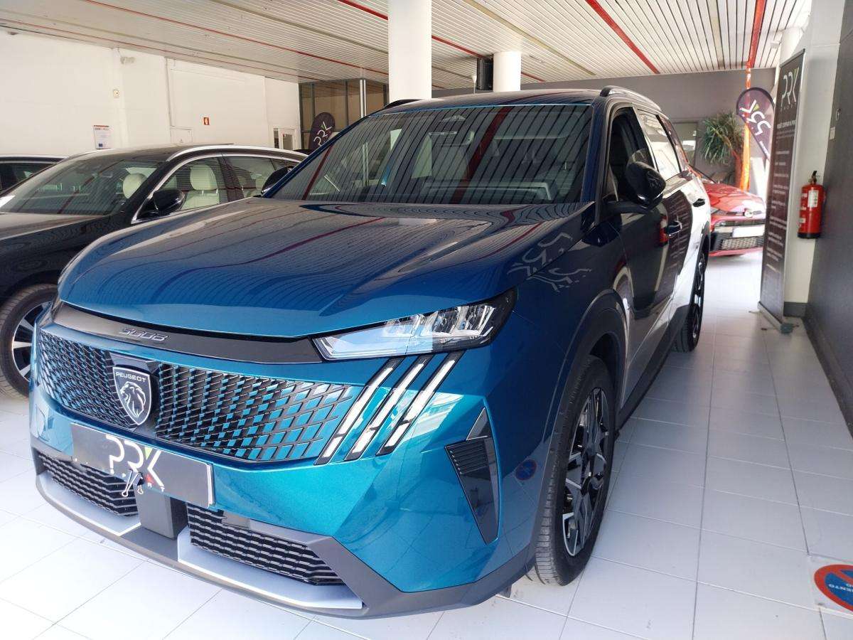 peugeot-5008-2025-hibrido-a-gasolina-1199cc