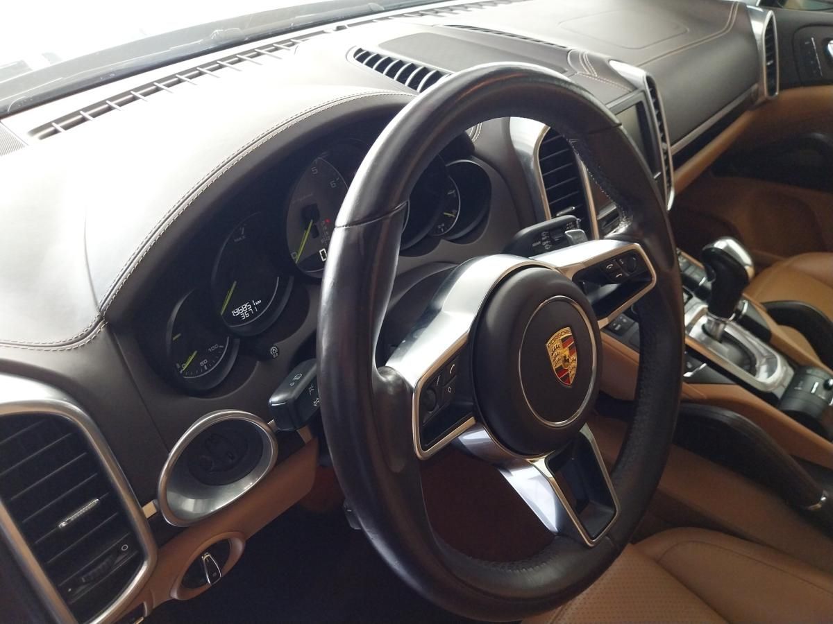 porsche-cayenne-2015-hibrido-a-gasolina-2995cc