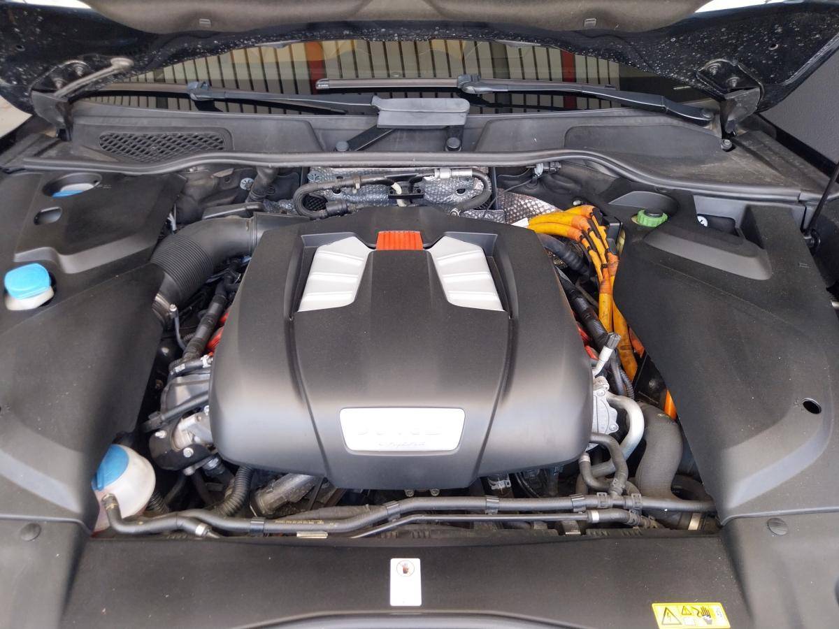porsche-cayenne-2015-hibrido-a-gasolina-2995cc