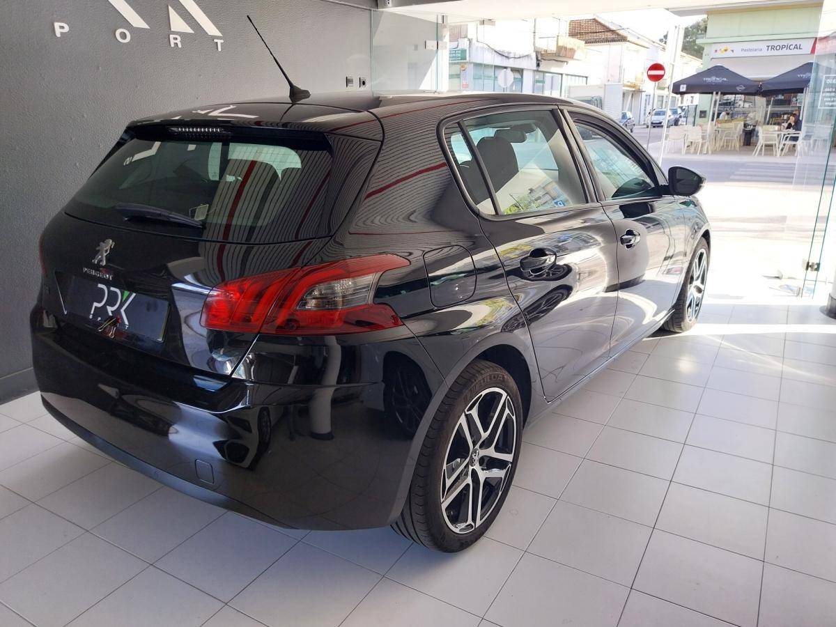 peugeot-308-2018-diesel-1560cc