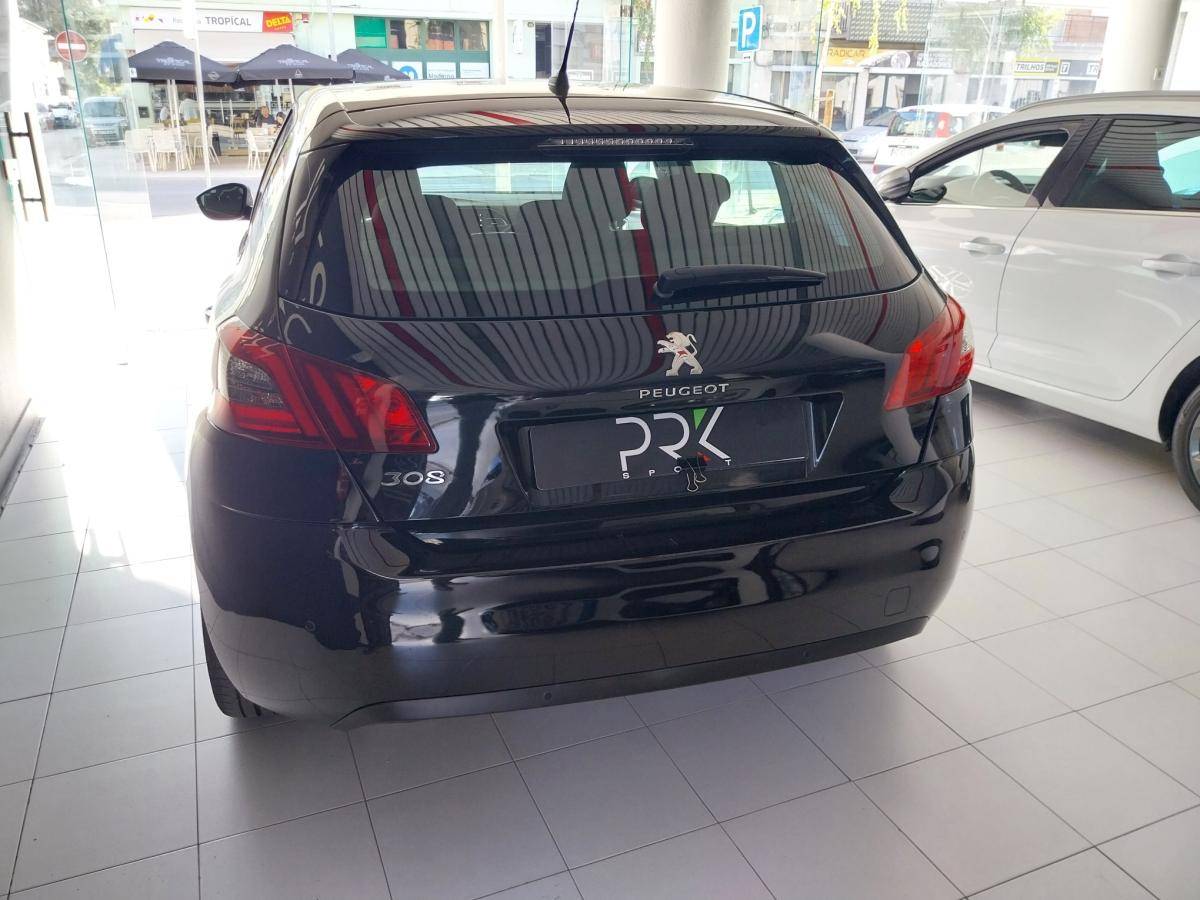 peugeot-308-2018-diesel-1560cc