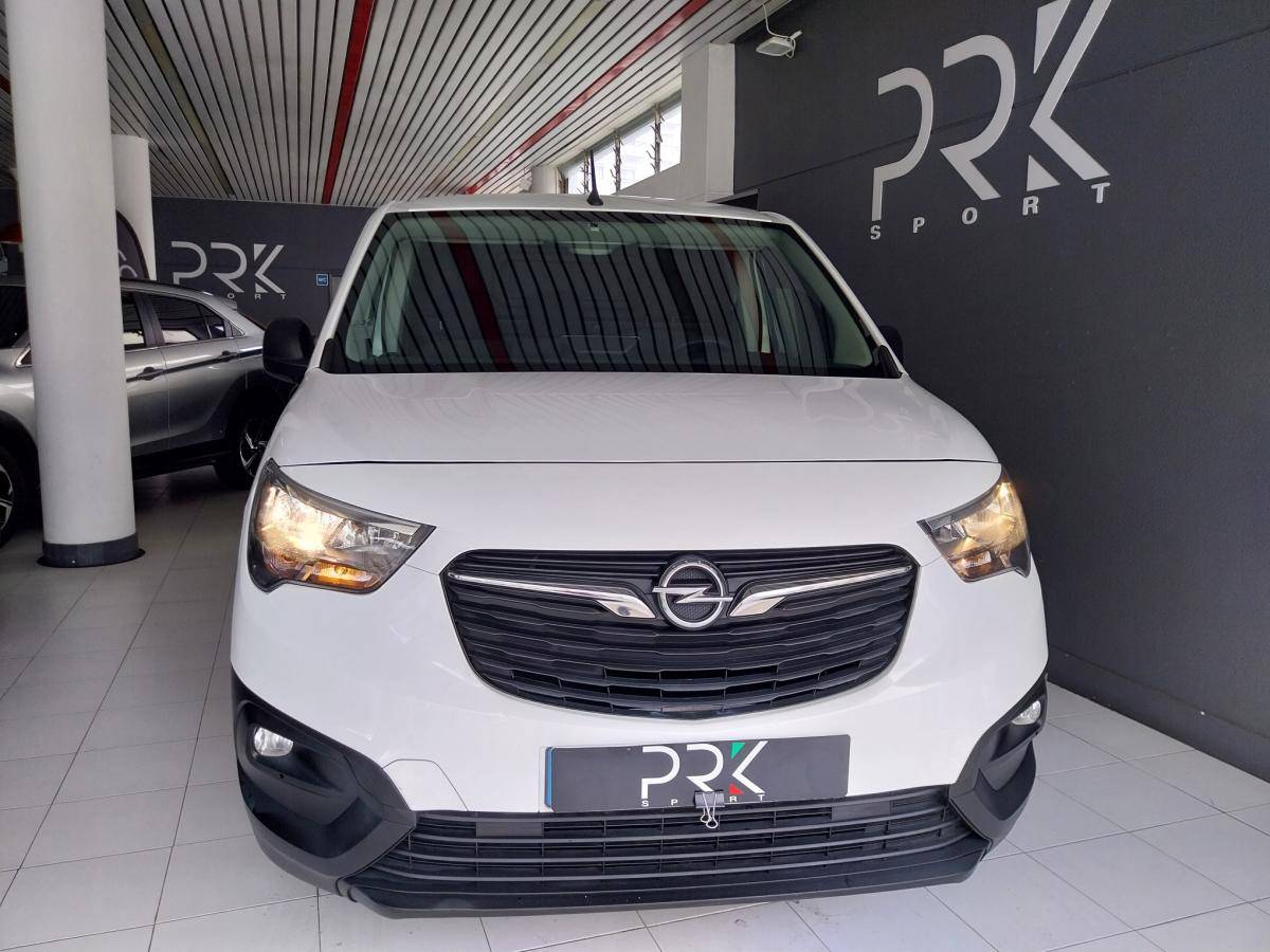 opel-combo-2019-diesel-1560cc