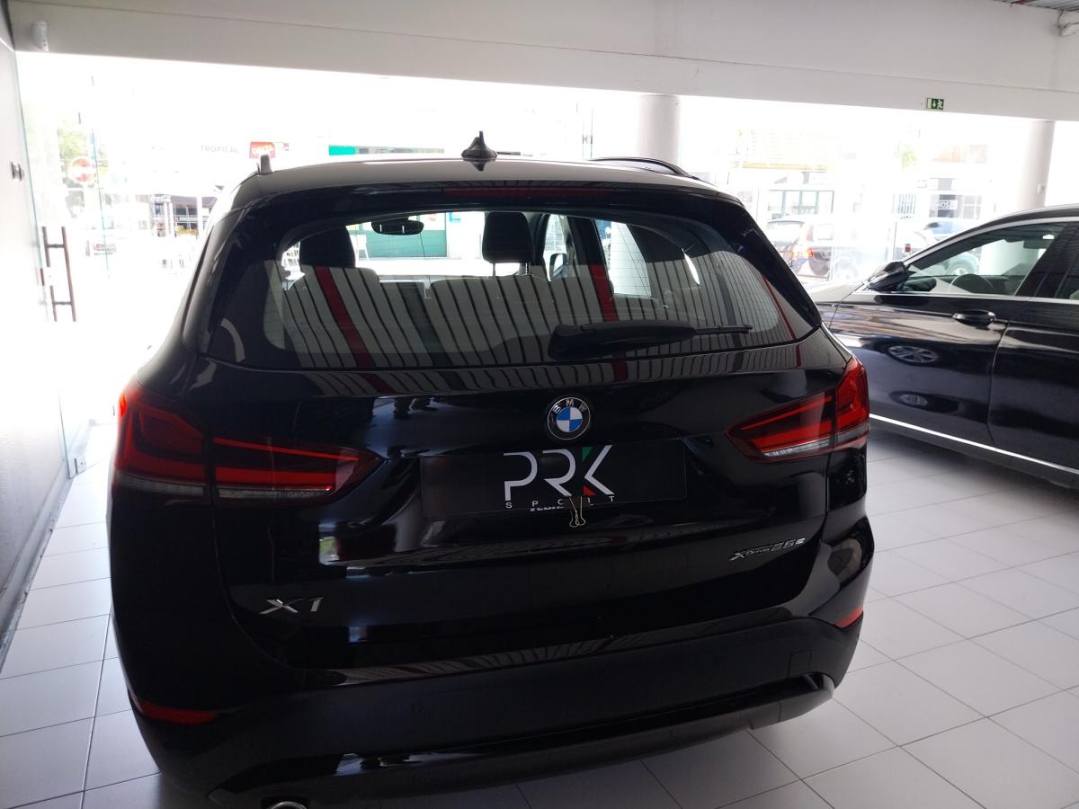 bmw-x1-2021-hibrido-a-gasolina-1499cc