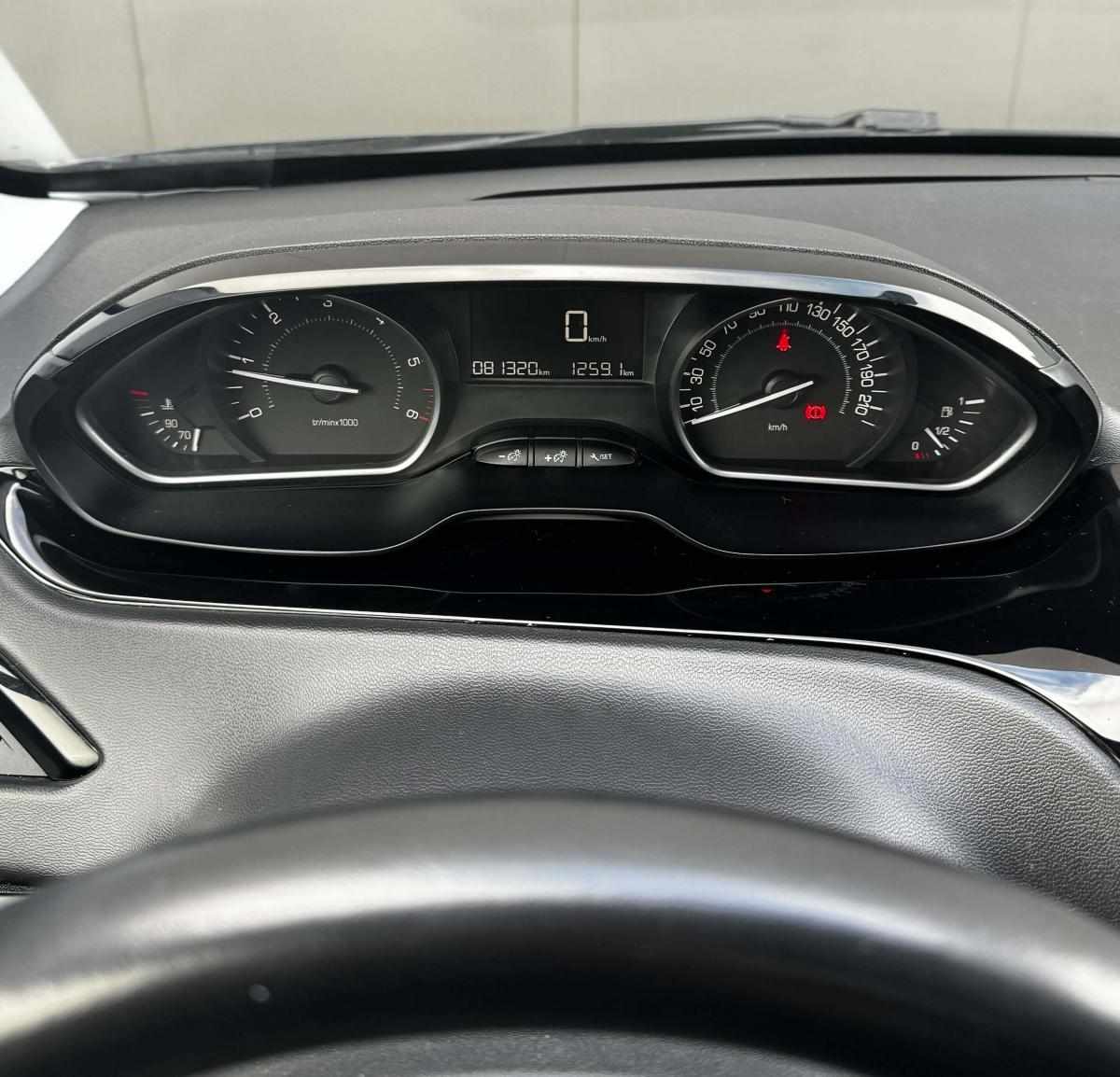 peugeot-208-1-5-bluehdi-2018-diesel-1499cc
