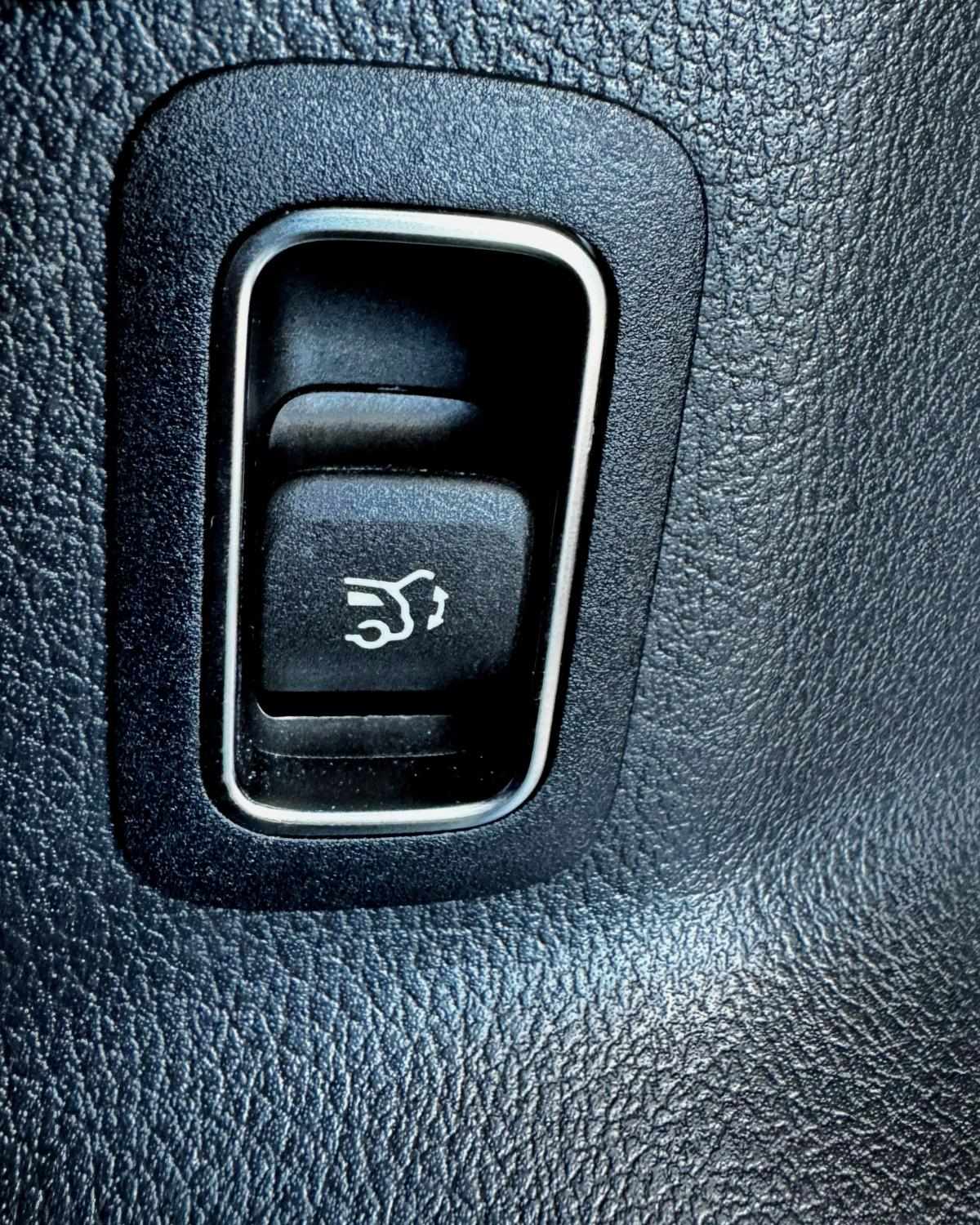 mercedes-benz-eqb-250-2023-eletrico