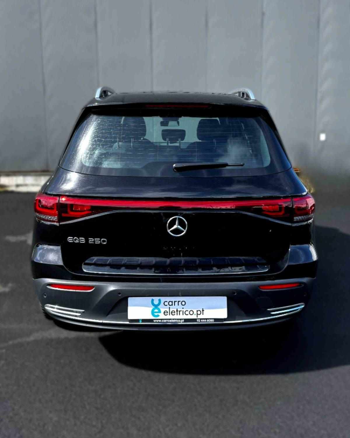 mercedes-benz-eqb-250-2023-eletrico