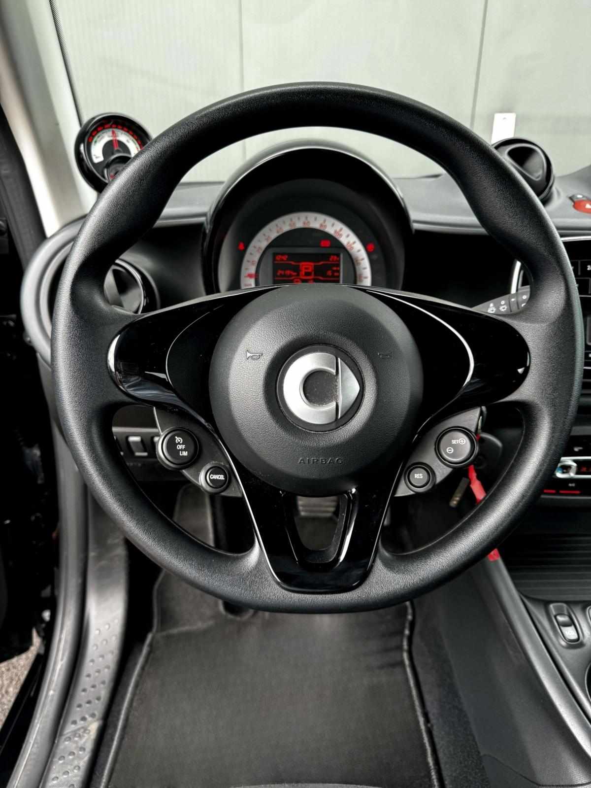 smart-fortwo-17-6-kwh-2022-eletrico
