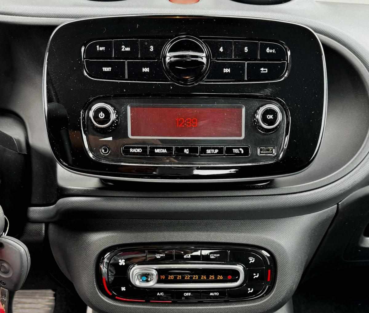 smart-fortwo-17-6-kwh-2022-eletrico