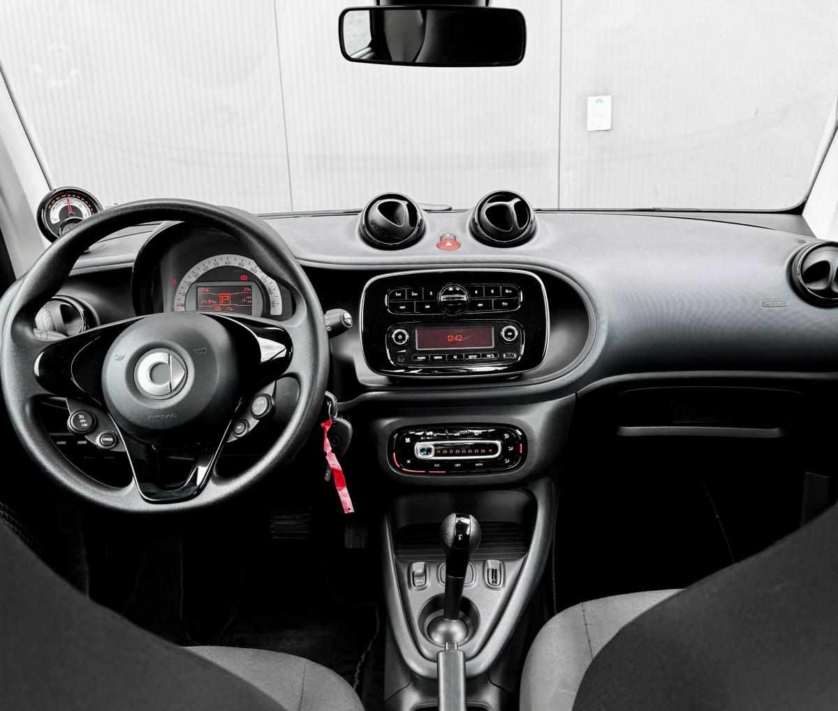 smart-fortwo-17-6-kwh-2022-eletrico