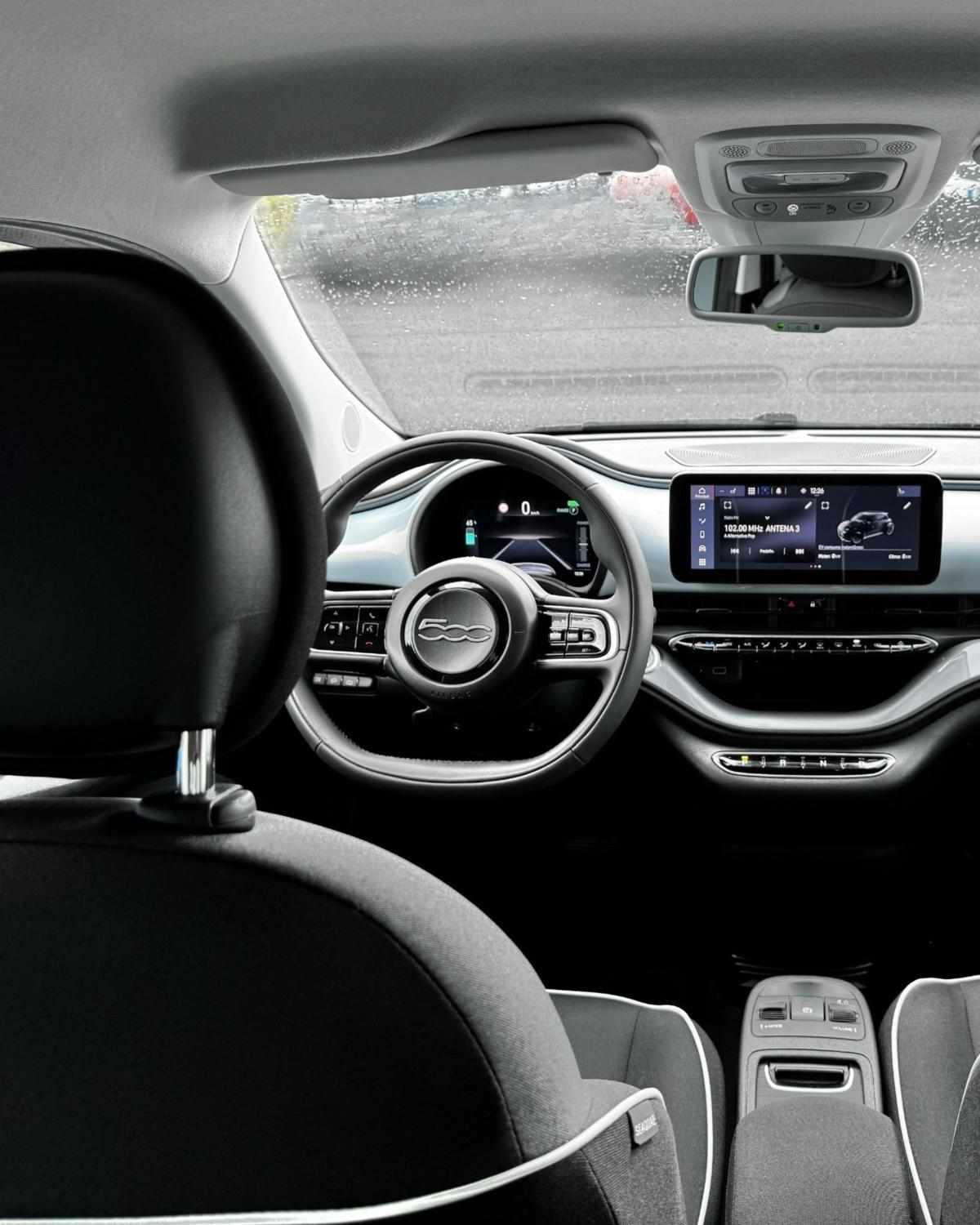 fiat-500e-42-kwh-2023-eletrico