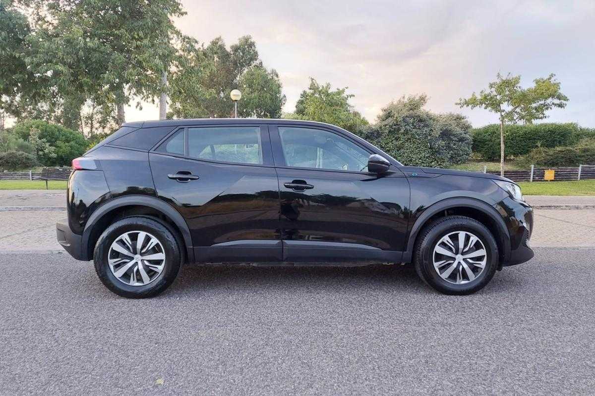 peugeot-e-2008-2023-eletrico-0cc