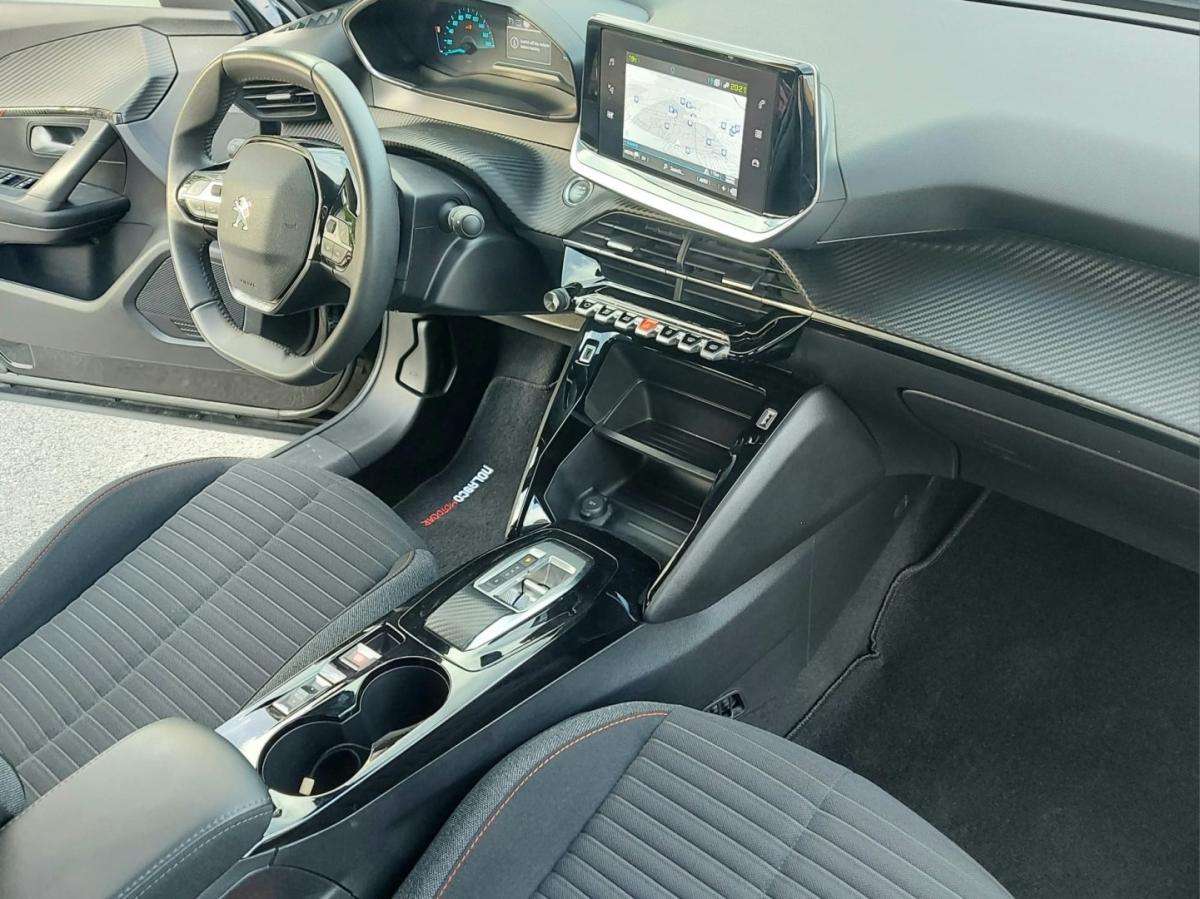 peugeot-e-2008-2023-eletrico-0cc