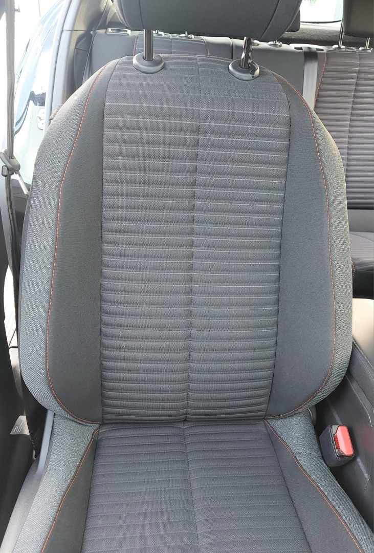 peugeot-e-2008-2023-eletrico-0cc