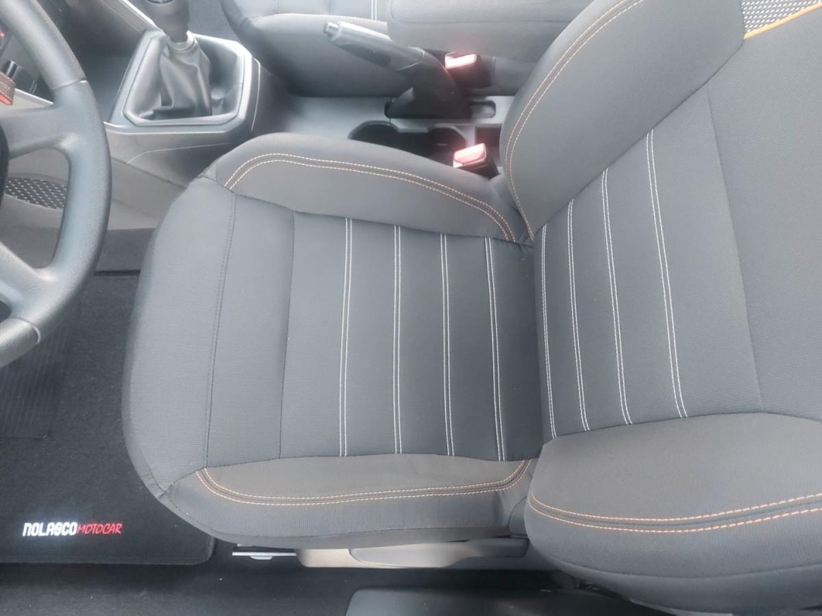dacia-sandero-2022-gasolina-999cc
