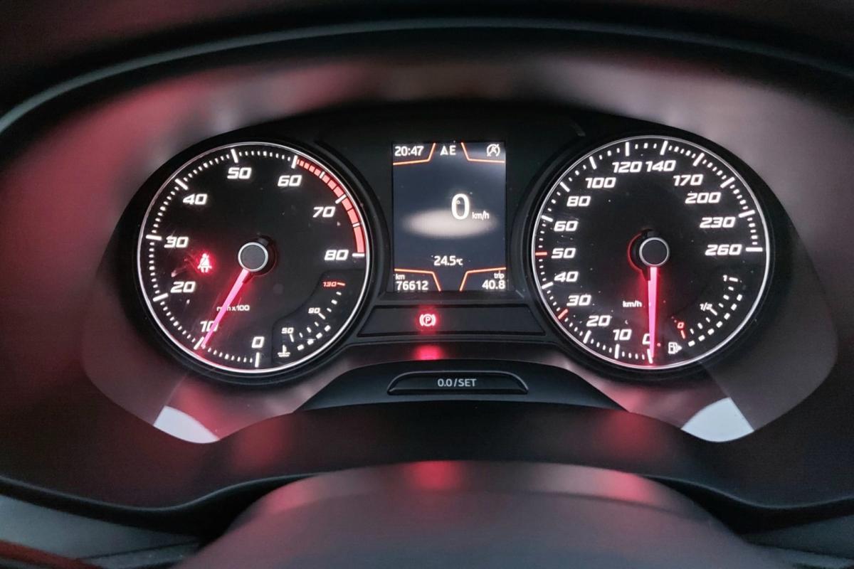 seat-leon-2019-gasolina-999cc