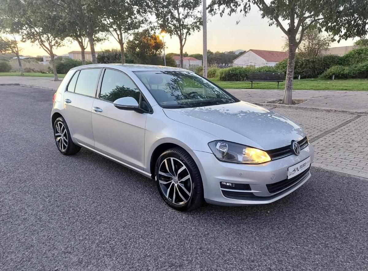 volkswagen-golf-2016-diesel-1598cc
