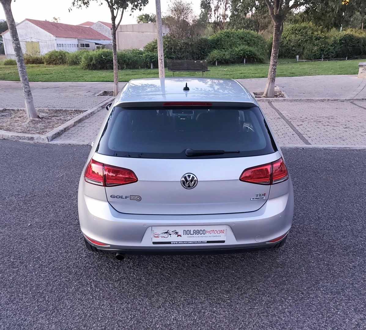 volkswagen-golf-2016-diesel-1598cc
