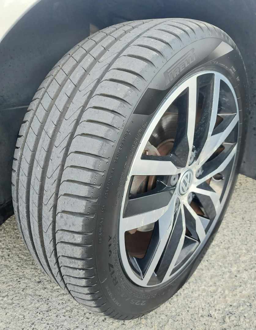 volkswagen-golf-2016-diesel-1598cc