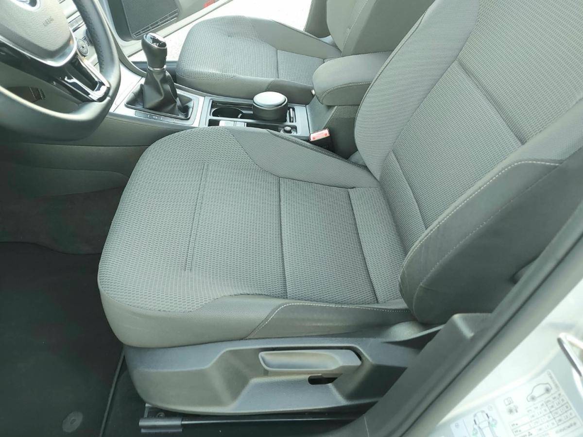 volkswagen-golf-2016-diesel-1598cc