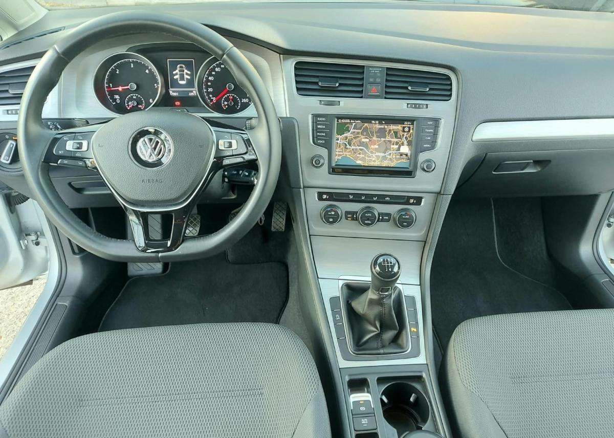 volkswagen-golf-2016-diesel-1598cc