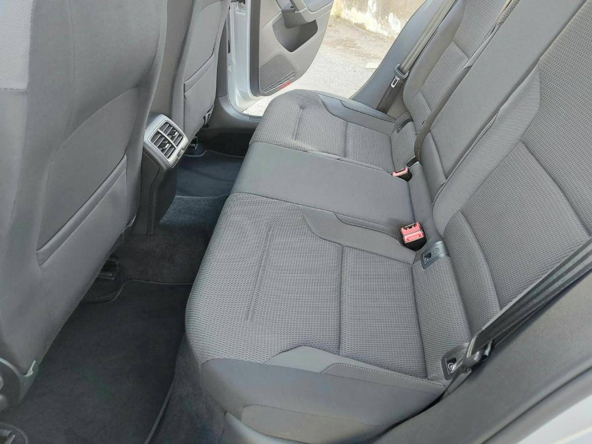 volkswagen-golf-2016-diesel-1598cc