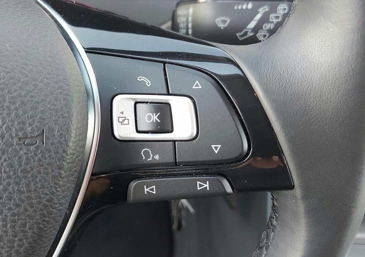 volkswagen-golf-2016-diesel-1598cc