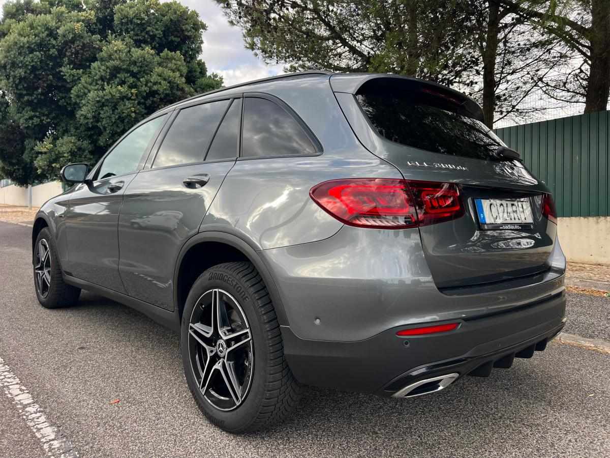 mercedes-benz-glc-300-de-4matic-2021-diesel-1950cc