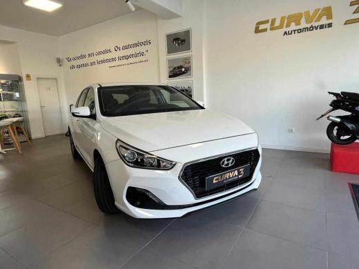 hyundai-i30-1-6-crdi-2020-diesel-1598cc