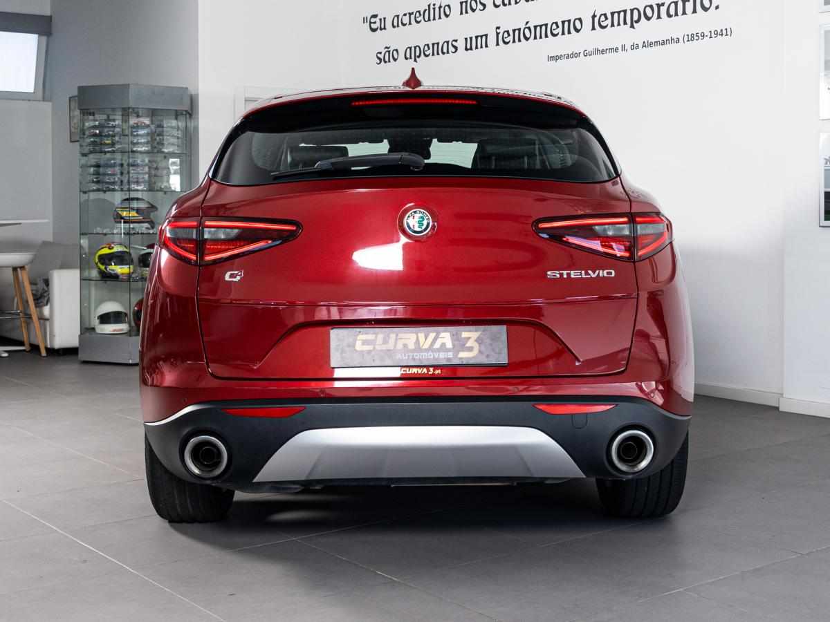 alfa-romeo-stelvio-2-2-jtdm-q4-2019-diesel-2143cc