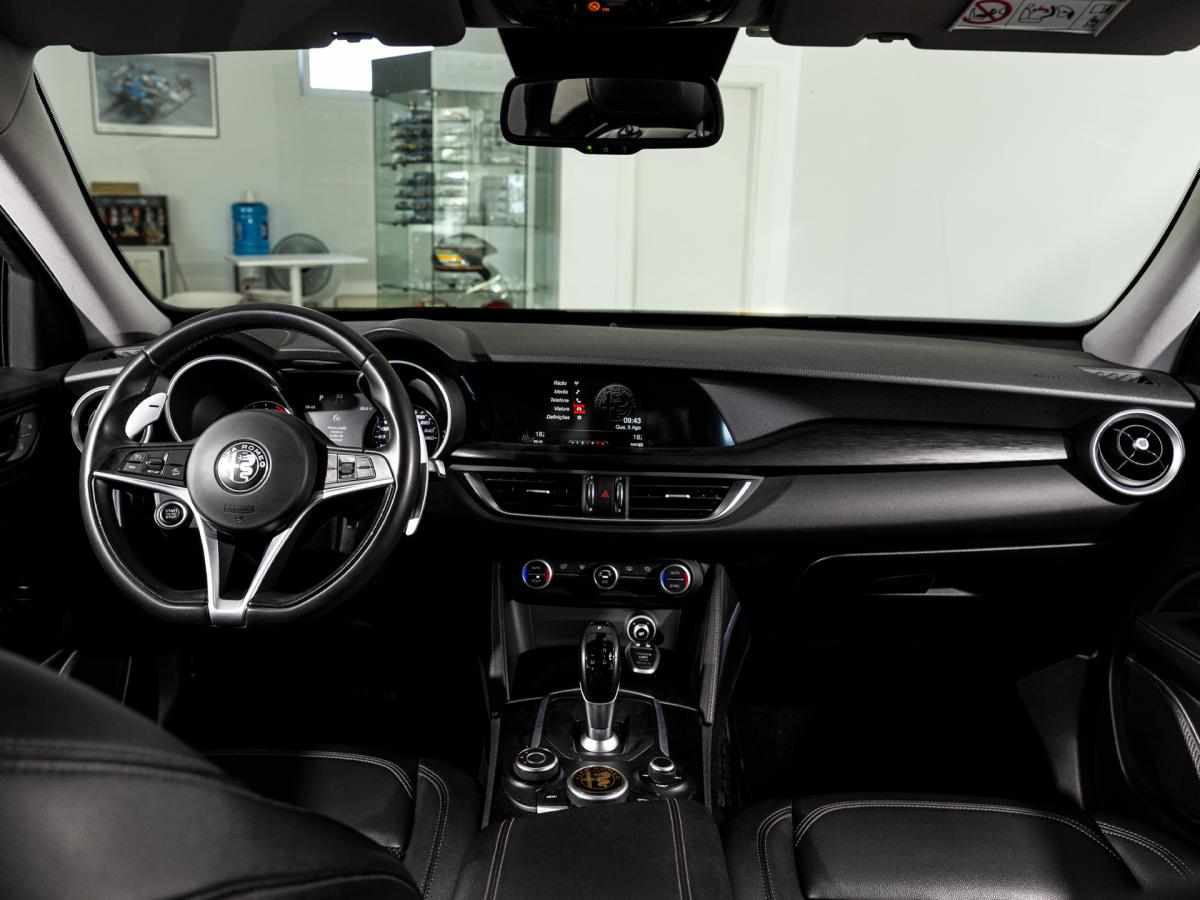 alfa-romeo-stelvio-2-2-jtdm-q4-2019-diesel-2143cc