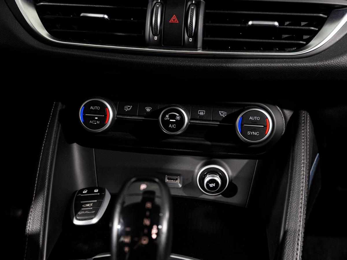 alfa-romeo-stelvio-2-2-jtdm-q4-2019-diesel-2143cc